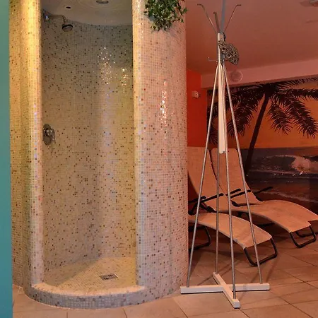 Gloria Sport & Wellness 3***superior Hotel Torbole Sul Garda